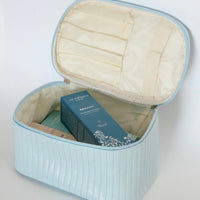 Beauty case Authentica con la routine completa